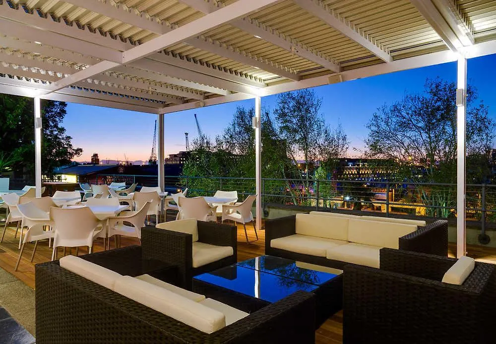 Protea Hotel By Marriott Cape Town Waterfront Breakwater Lodge