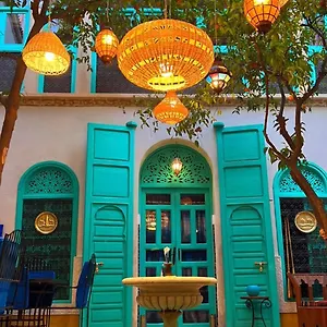 Riad Al Nour ***