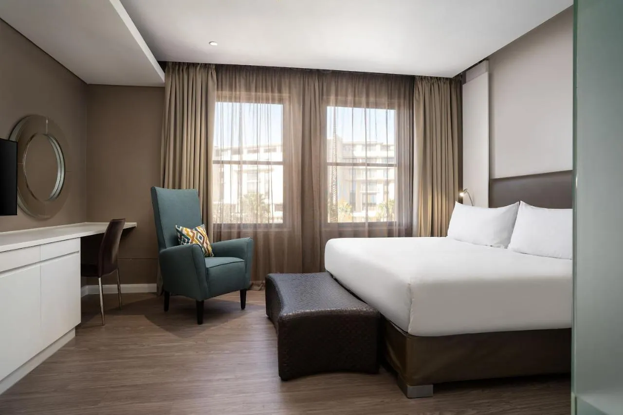 Protea Hotel By Marriott Cape Town Waterfront Breakwater Lodge 3*,  Sudafrica