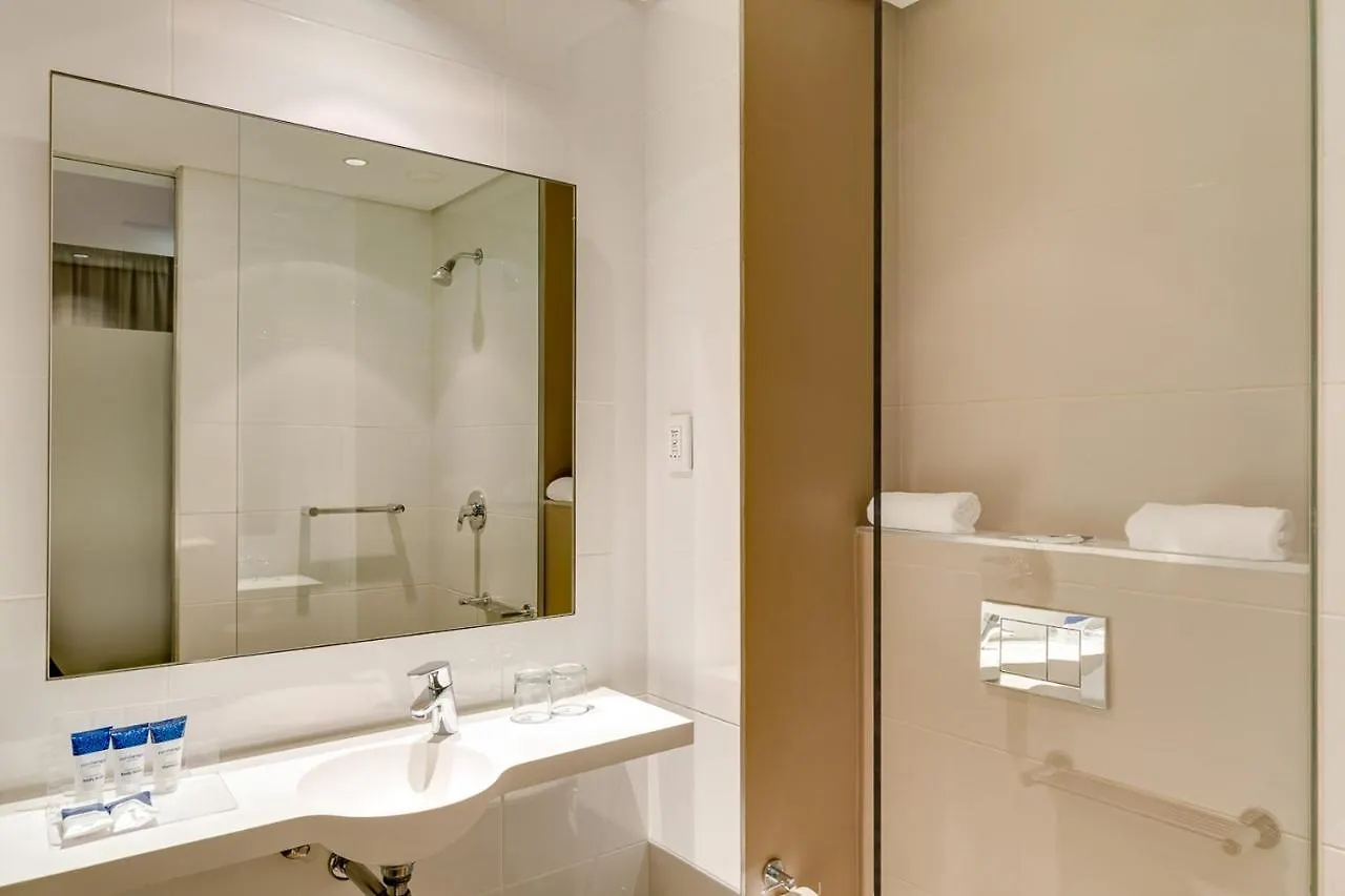 Protea Hotel By Marriott Cape Town Waterfront Breakwater Lodge