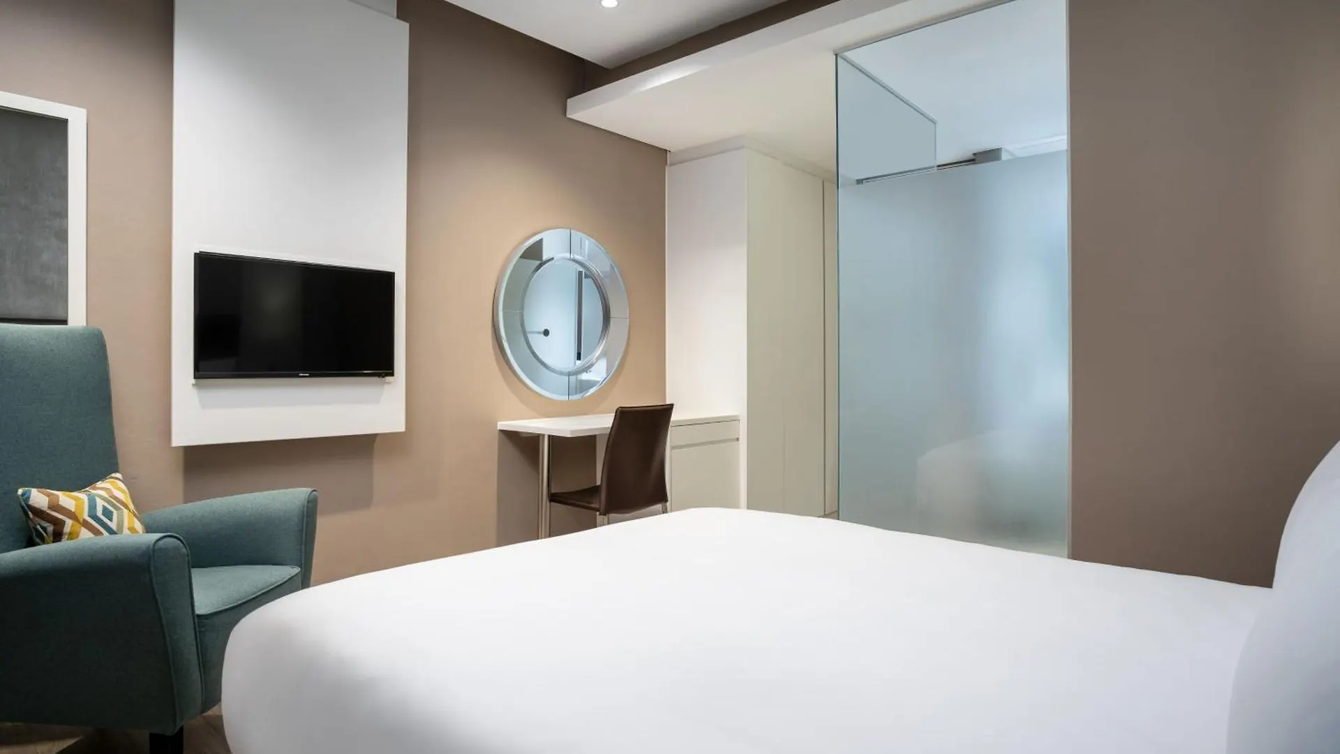 Protea Hotel By Marriott Cape Town Waterfront Breakwater Lodge 3*,