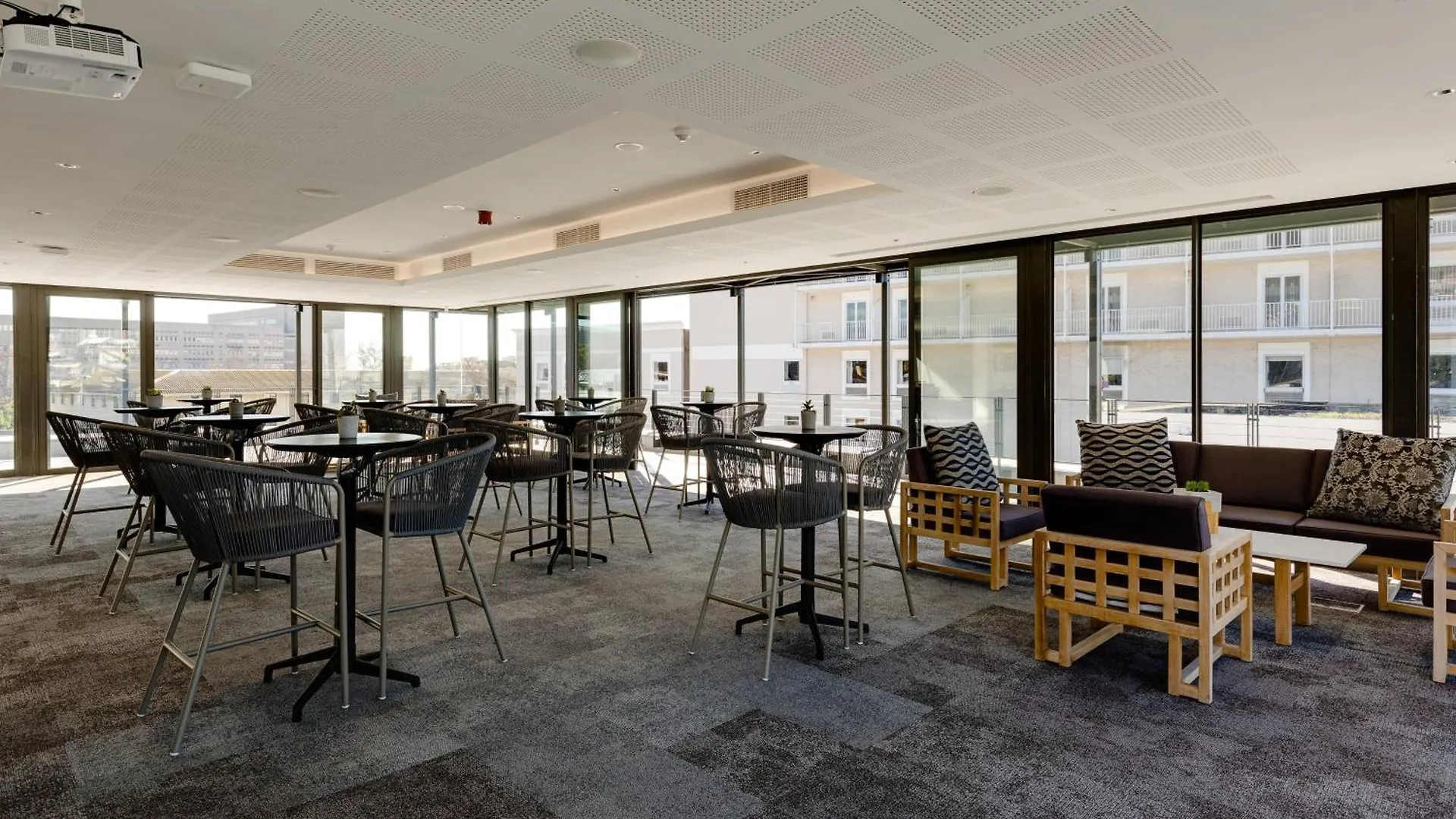 Protea Hotel By Marriott Cape Town Waterfront Breakwater Lodge
