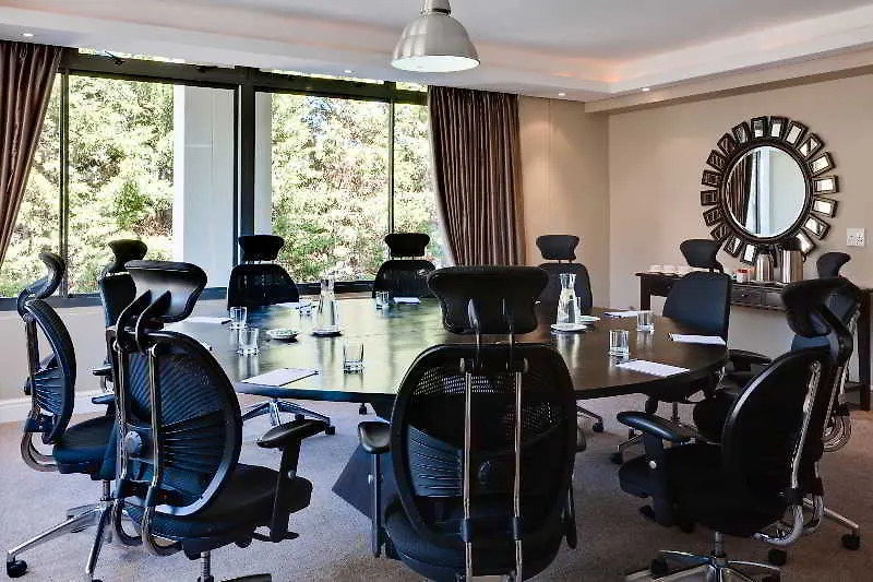 Protea Hotel By Marriott Cape Town Waterfront Breakwater Lodge